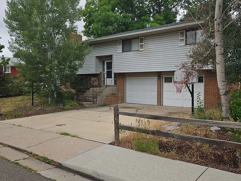 2513 Fairplay Dr — Photo 4