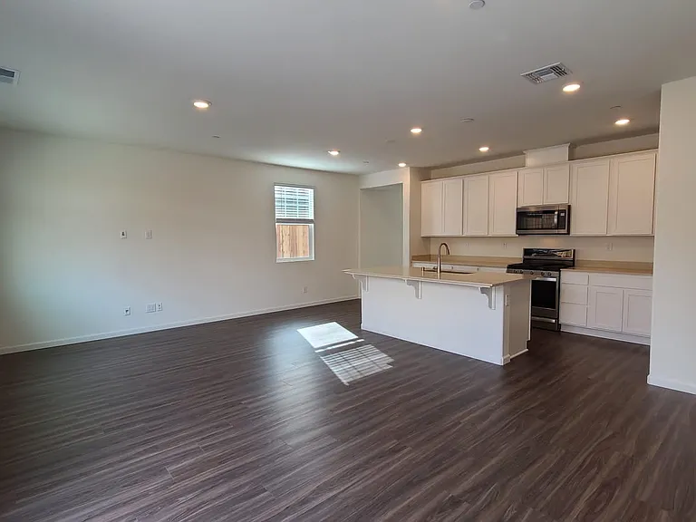 3226 Dragonfly Way — Photo 6