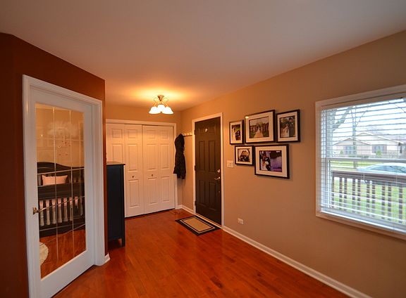 2nd image of 16838 91st Ave