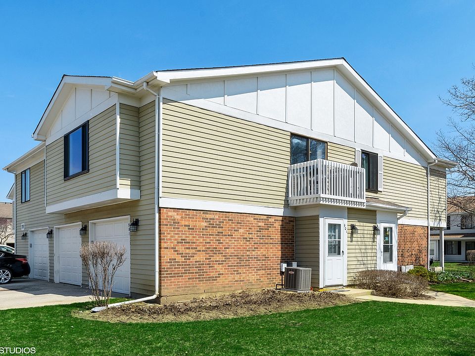 1st image of 901 Jackson Ct #901