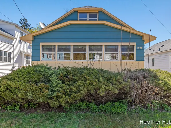 1508 Pine Ave NW, Grand Rapids, MI 49504