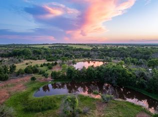 3 E Lone Chimney Rd, Glencoe, OK 74032