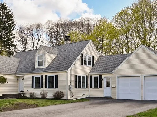 5 Chapel Rd, Danvers, MA 01923