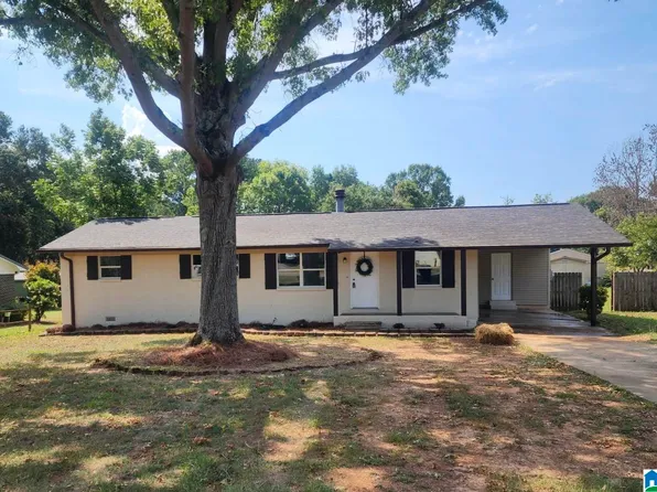 63 Southside Dr, Eastaboga, AL 36260