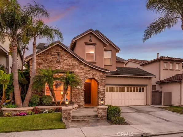 19133 Chandon Ln, Huntington Beach, CA 92648