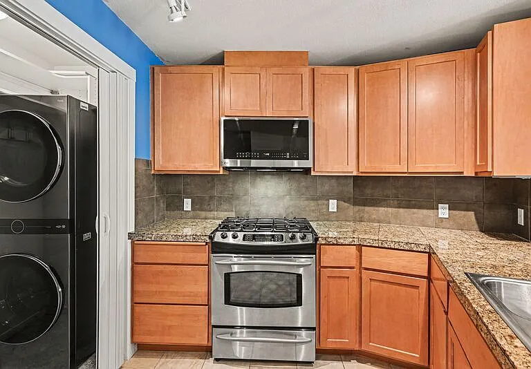 2901 NE Blakeley St #128 — Photo 10