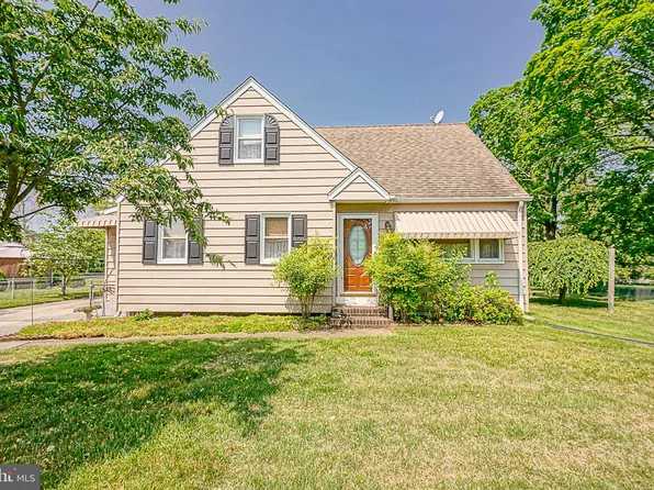 210 Greenwood Ave, Lumberton, NJ 08048