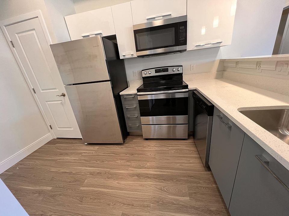 1st image of 19 Newport Ave #312