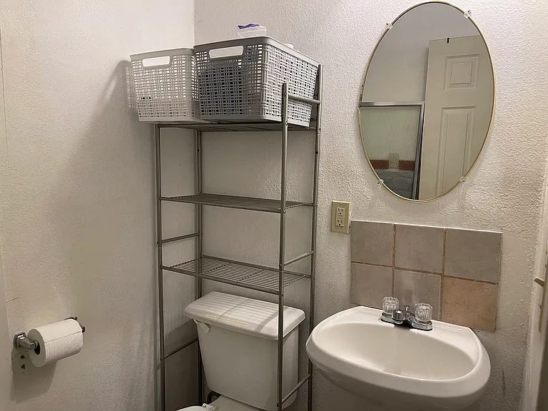 810 NE Michigan St #2 — Photo 14