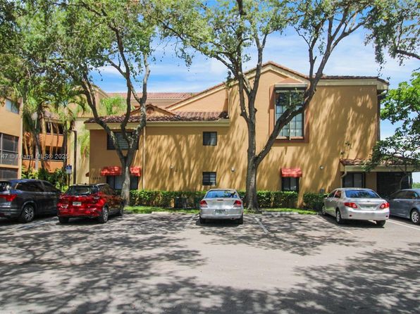 15549 Miami Lakeway N APT 104
