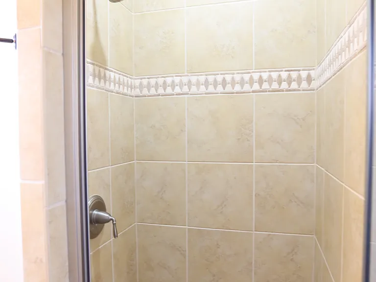 110 Lara Pl — Photo 7