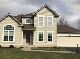 61 Via Pinto Dr, Williamsville, NY 14221
