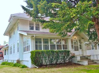 3301 Hickory St, Omaha, NE 68105