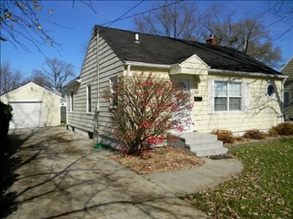 338 River Park Rd, Loves Park, IL 61111