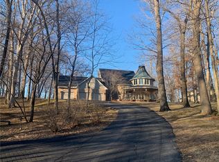 6226 Reas Bridge Rd, Oakley, IL 62501