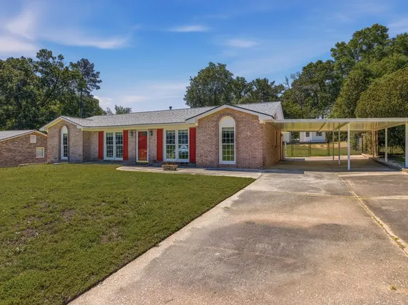 5010 Willowbrook Dr, Columbus, GA 31909