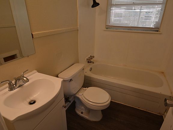 5th image of 3525 Stanley Ave Unit 3527