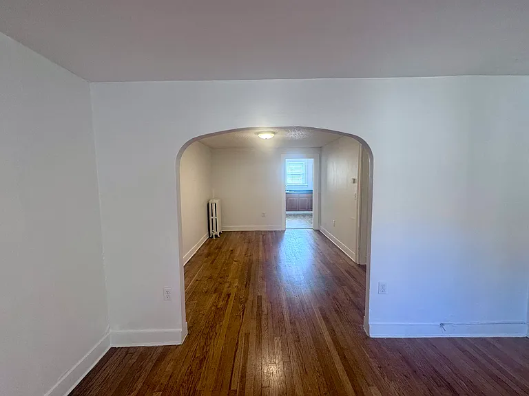 1690 Litchfield Tpke #2 — Photo 9