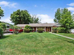 1303 Hopkins Dr, Pulaski, VA 24301