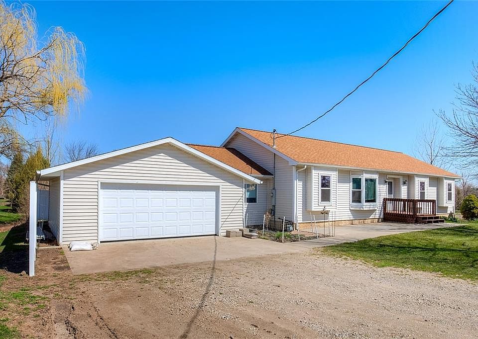 1st image of 8390 NE 38th Ave