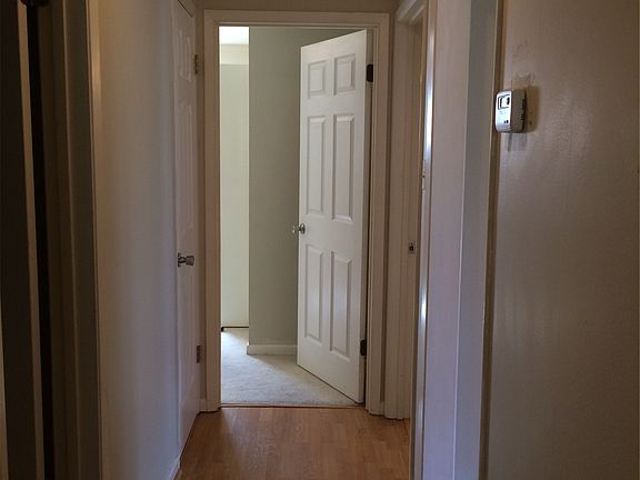 4th image of 200 W Holland St