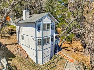 31920 Pine Cone Dr, Running Springs, CA 92382