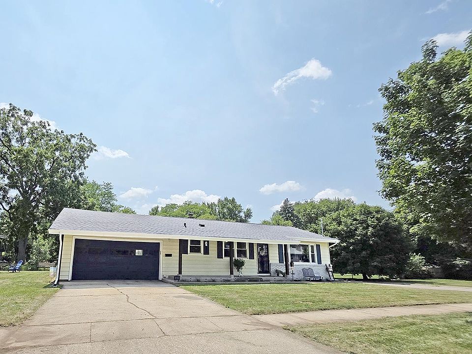1st image of 1324 House St