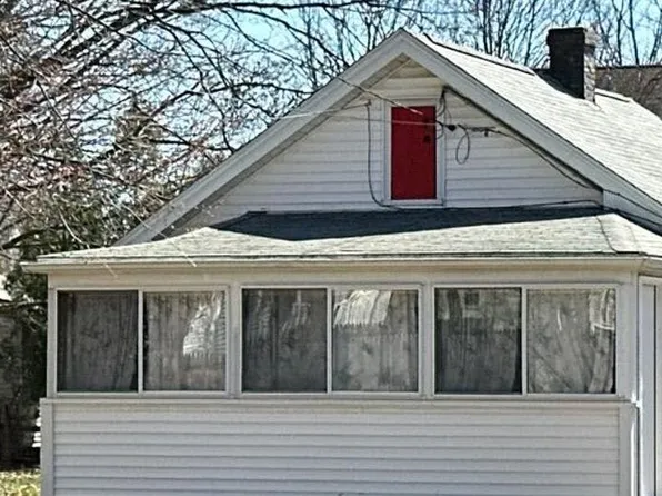 236 Chestnut St, Randolph, MA 02368