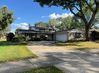 14270 Sunset St, Livonia, MI 48154
