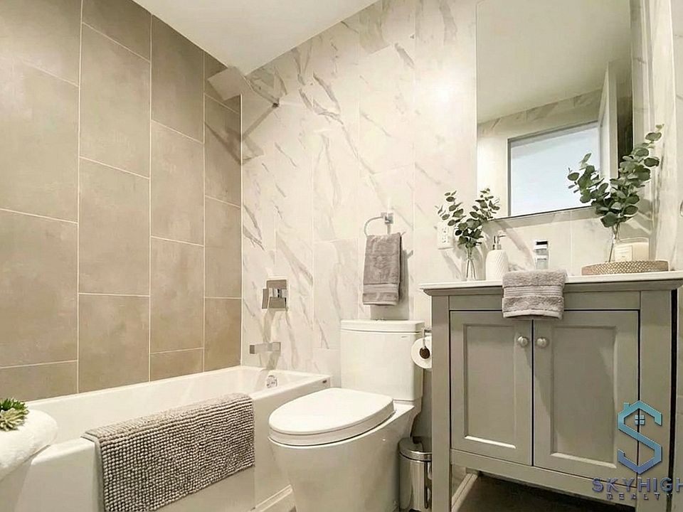 2nd image of 288 Hawthorne St #4A