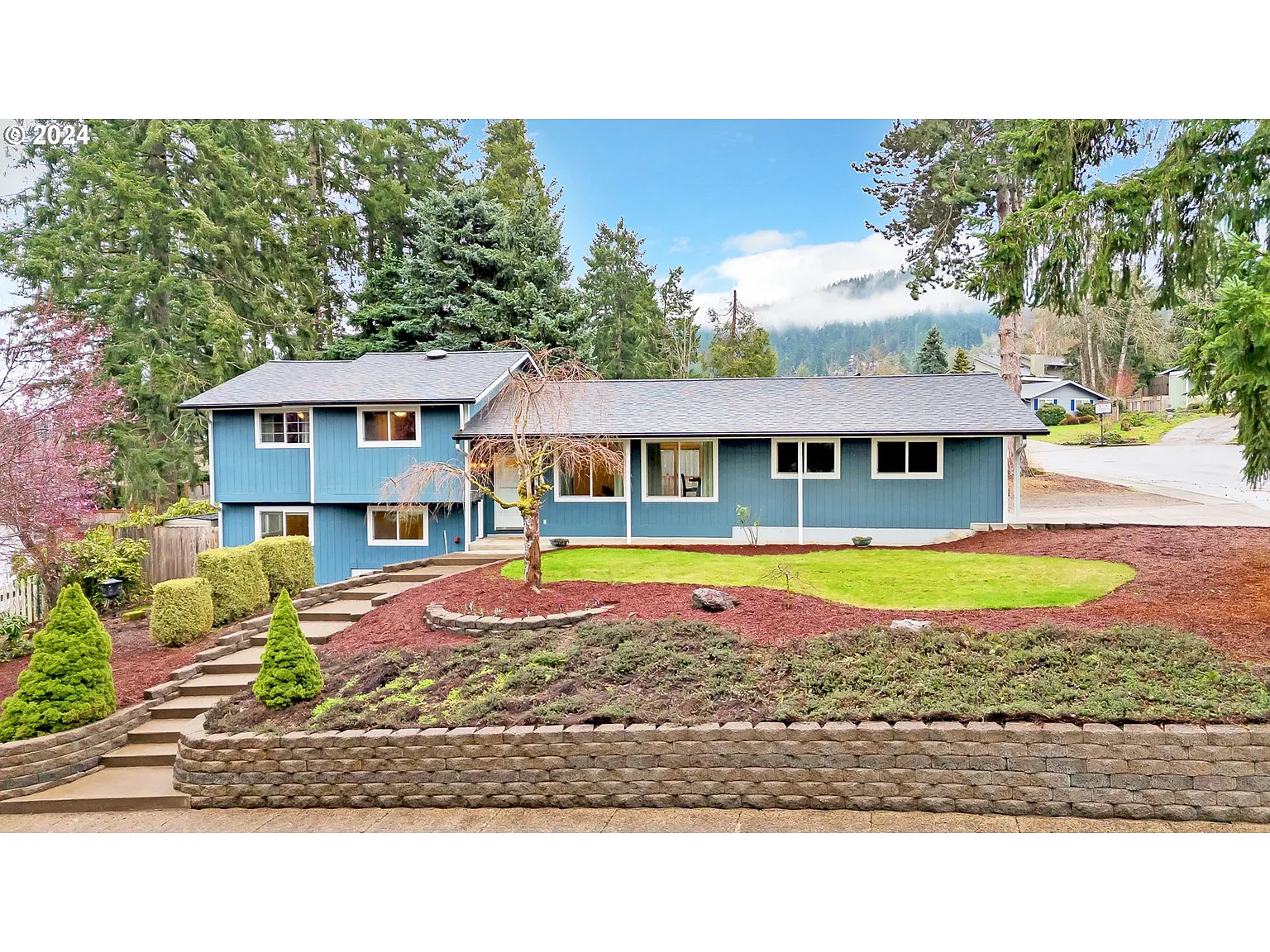 305 S 68th Pl photo 1