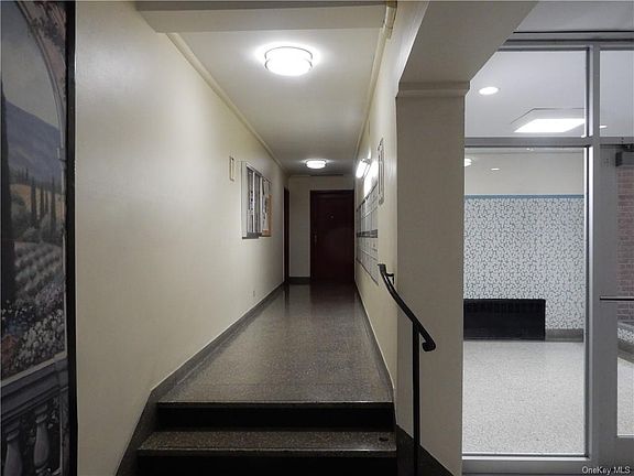 2nd image of 1010 Sherman Ave APT 3E