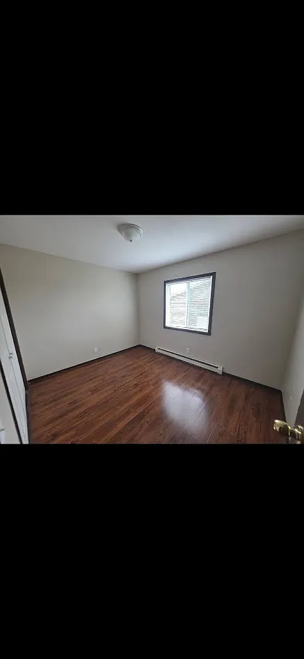 Building Photo - 425 Farnham St #5