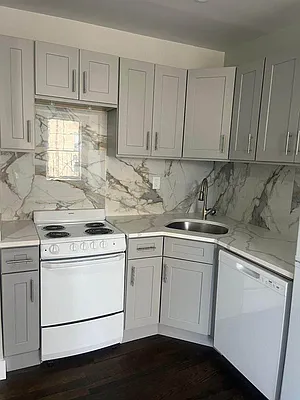 Rented by Ink Realty Services LLC | media 15