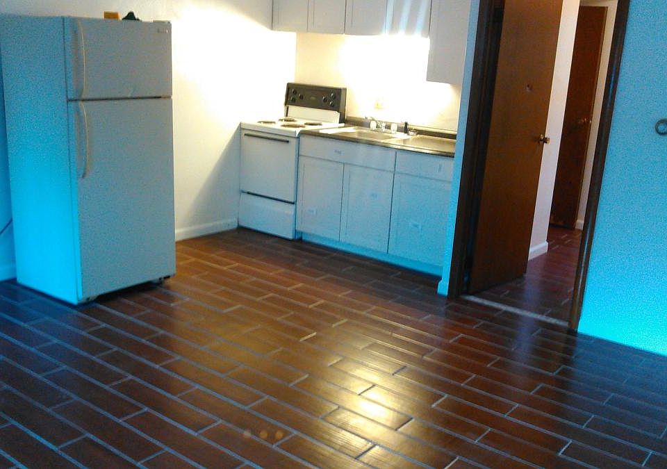 1st image of 401 6th St APT H
