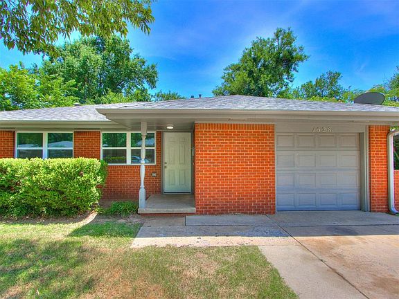 2nd image of 1528 Avondale Dr