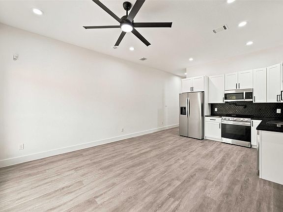 4th image of 7982 Ritz St