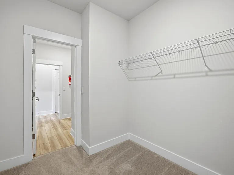 209 Camellia Dr — Photo 31