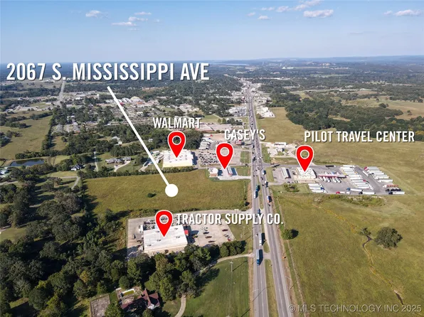 2067 S Mississippi Ave, Atoka, OK 74525