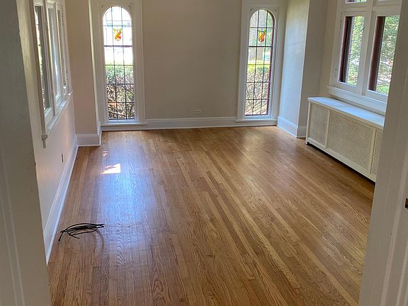 2nd image of 4124 N Ardmore Ave