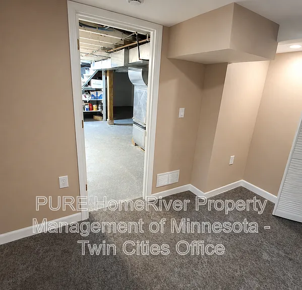 987 Churchill St #1 — Photo 14