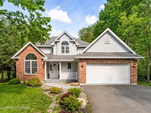 310 Mohansic Ln, Tobyhanna, PA 18466