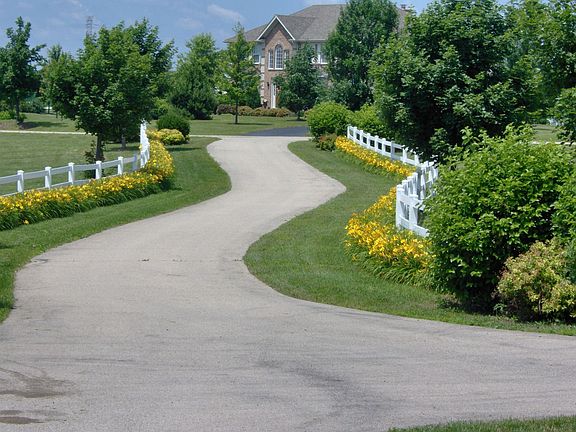 5th image of 503 Pond Gate Dr