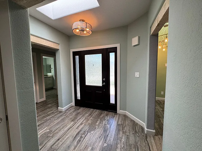8100 E Camelback Rd #14 — Photo 5