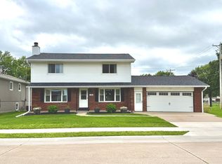 116 N Century St, Walcott, IA 52773