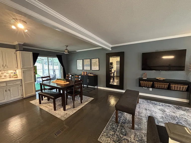 3533 S Debra St — Photo 8