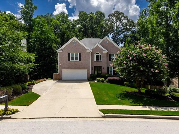 1807 Richmond Hill Dr, Lawrenceville, GA 30043