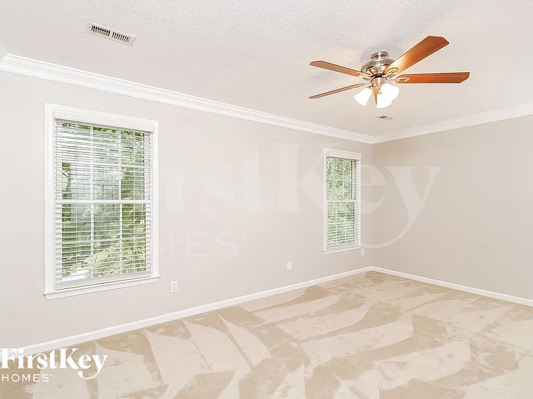 9 Park Village Ct — Photo 8