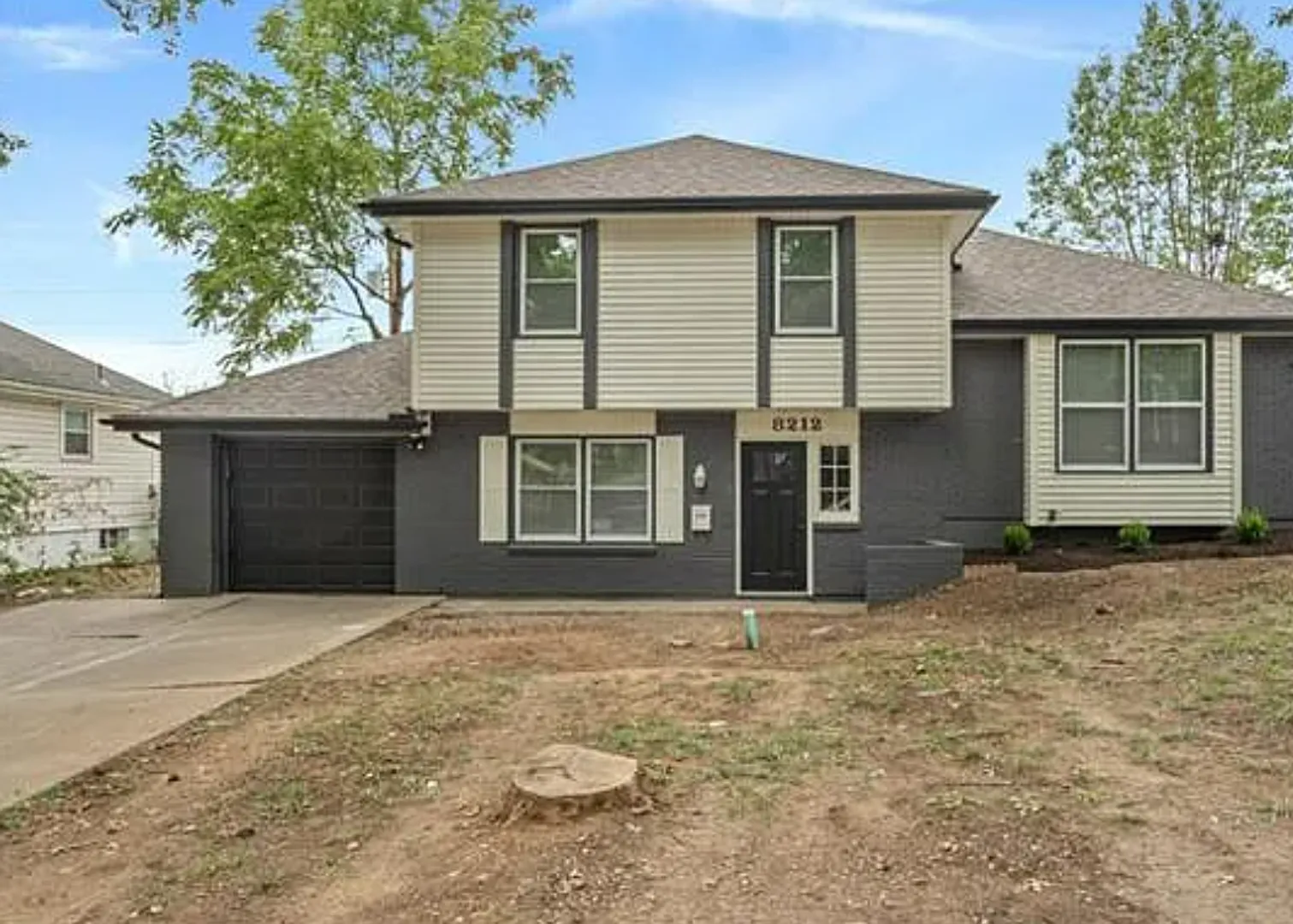 Coming Soon 4-Bedroom, 1 Bath Single Family for Rent in Kansas City, MO | 1-Car Garage Parking & ... — Photo 1