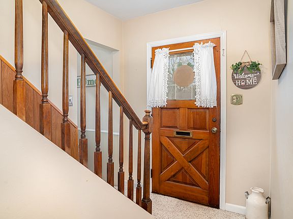 5th image of 16466 S Park Ave